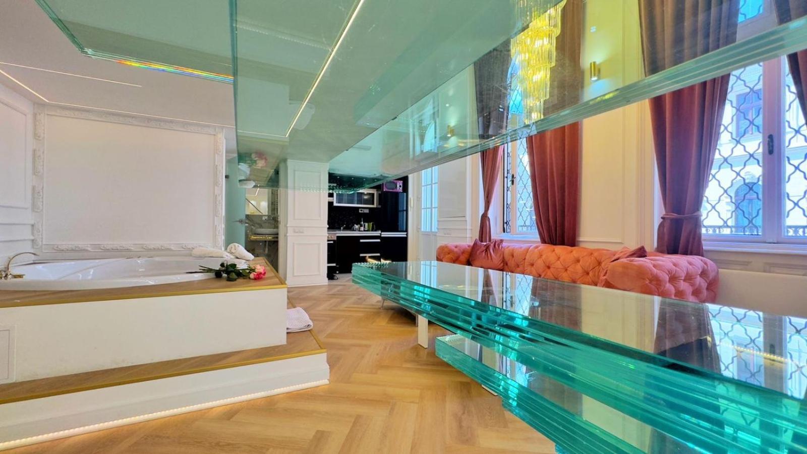 Ferienwohnung Enzo Capo Jacuzzi Andrassy Budapest Exterior foto